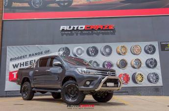 FORD-RANGER-TERRA-SATIN-BLACK
